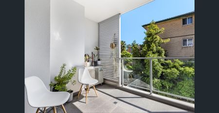 Stylish One-Bedroom Apartment in Leafy, Quiet Street - Photo 5