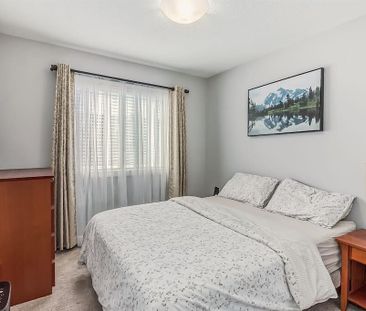 504 Sage Meadows Gardens Northwest, Calgary - Photo 6