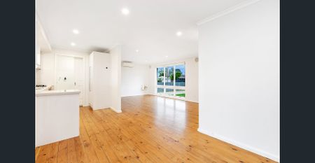 Convenience, Comfort & Coastal Living Combined - Photo 2