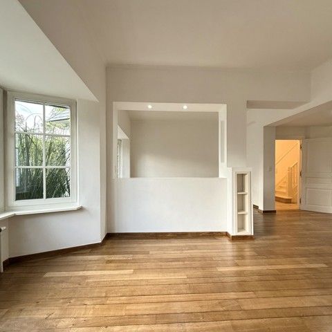 Villa - à louer - Photo 1