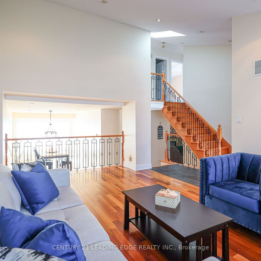 For Lease - 18 Peregrine Grove, Brampton, Ontario - Photo 1