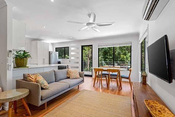 Charming Hinterland Retreat - Photo 1