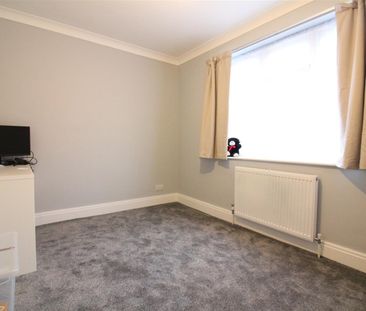 Wild Oaks Close, Northwood - Photo 4