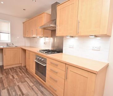 2 bedroom flat to rent - Photo 6