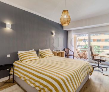 3 room luxury Apartment for rent in Cascais, Portugal - Photo 2