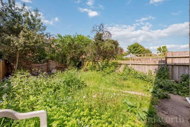 Glenwood Road, London, SE6 - Photo 1