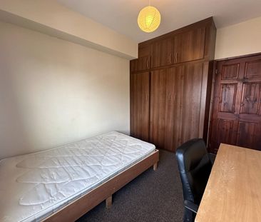 4 Bed Semi-Detached House, Bonnington Road, LE2 - Photo 4