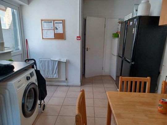 1 bedroom retirement property to rent - Photo 1