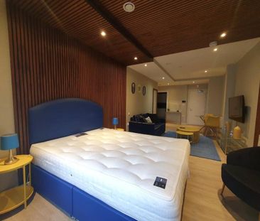 Studio to rent - Photo 5