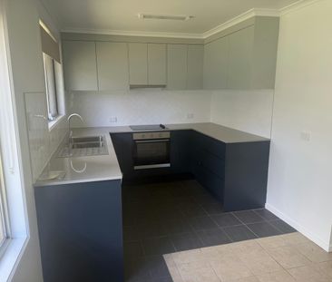 Renovated Family Home in Windradyne - Photo 3