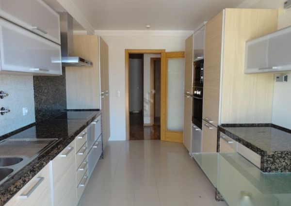 Apartamento T3 em Lisboa