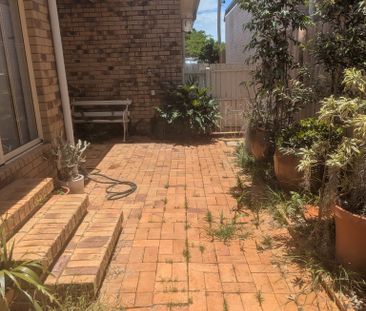 Scarborough - Photo 6