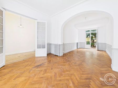 Location Maison 4 pièces 88m² NICE 06100 - Photo 2