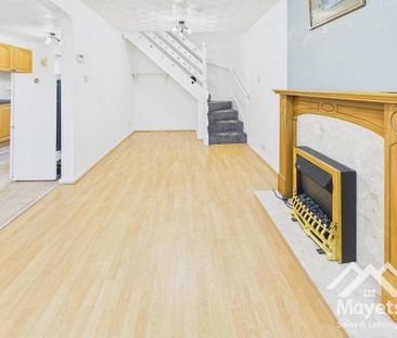 2 bedroom terraced house to rent - Photo 2