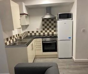 Studio to rent - Photo 5