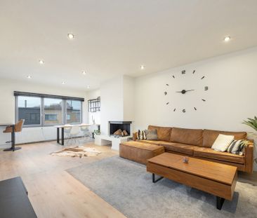 Modern 2-slaapkamer appartement met garage en terras - Photo 3