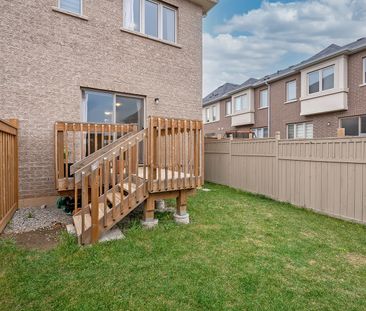 For Lease - 3966 Koenig Road, Burlington, Ontario - Photo 4