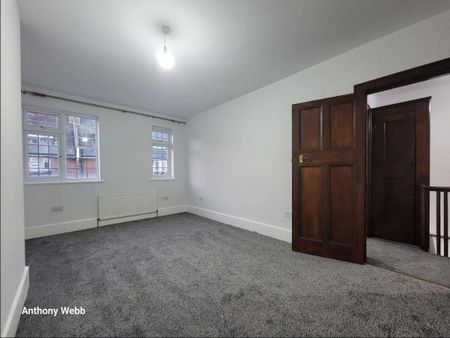 3 bedroom maisonette to rent - Photo 5