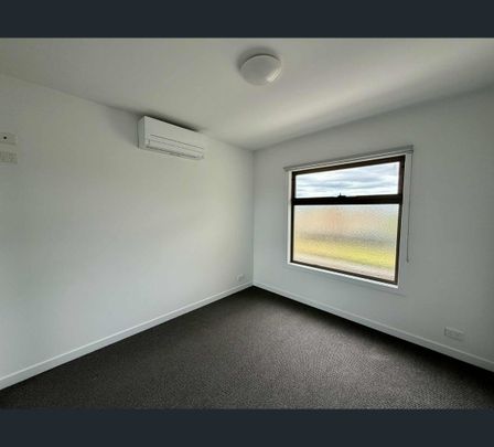 3/17 Oberon Avenue, St Albans, Vic 3021 - Photo 1
