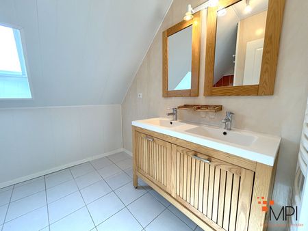 Location Maison 6 pièces 114m² - Photo 5
