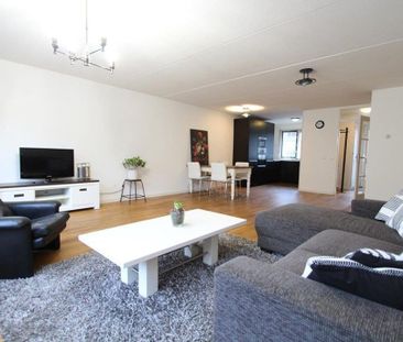 Anne De Vrieslaan, Amstelveen - Photo 1