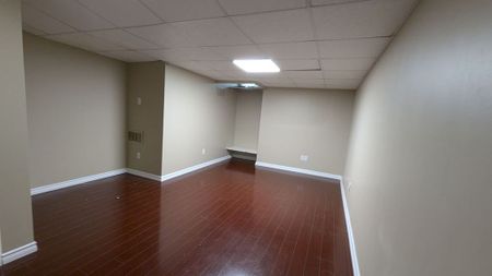 For Lease - 5030 Heatherleigh Avenue Unit# 89, Mississauga, Ontario - Photo 3