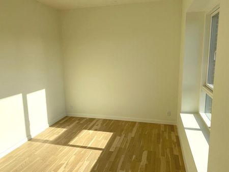 Skønt 4-værelses rækkehus i flotte omgivelser - Photo 3