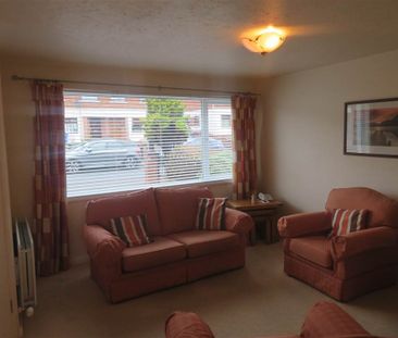 7 The Hill, Finaghy , Belfast, BT10 0GH - Photo 1