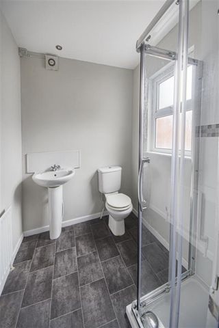 1a Rutland Street, Belfast, BT7 2FJ - Photo 2