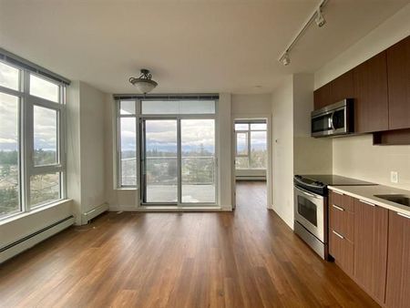 1106-13308 Central Avenue Surrey British Columbia Canada - V3T 0M4 - Photo 5