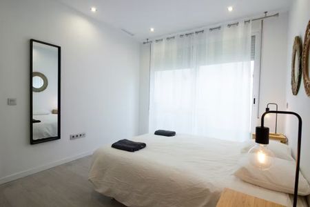 Carrer de Vicent Ballester, Valencia, Valencian Community 46011 - Photo 3