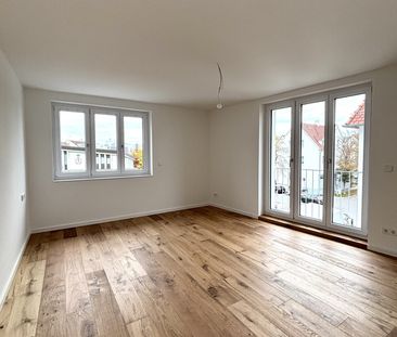 Moderne 3-Zimmer-Wohnung mit EBK, Loggia & großem Wohn-/Essbereich - Photo 5