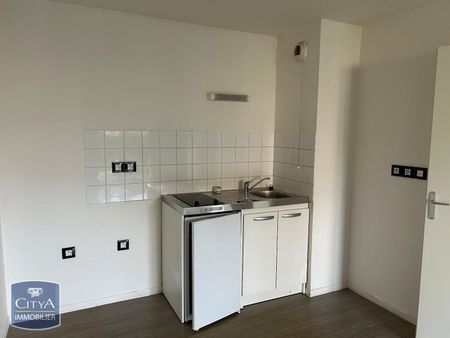 Location Appartement 2 pièces 43m² SALLAUMINES 62430 - Photo 2
