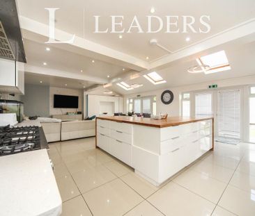 1 bedroom house to rent - Photo 4