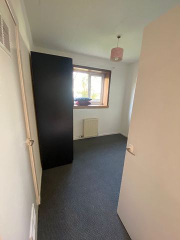 2 Bed Flat, Forrester Park Drive, EH12 - Photo 4