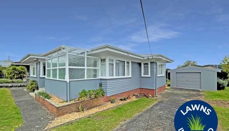 Spacious two bedroom home - Photo 5