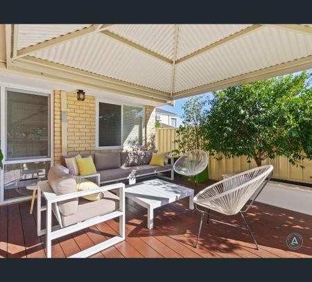 2/54 Stewart Street, Scarborough, WA 6019 - Photo 2