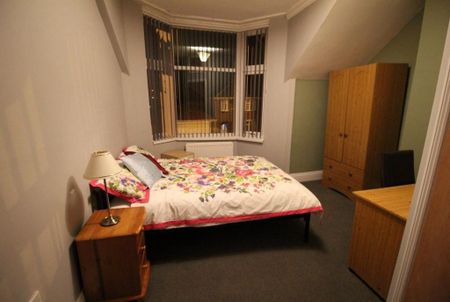 1 bedroom in a house share to rent - Photo 4