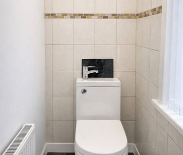 Room in a Shared House, Maples Street, NG7 - Photo 5
