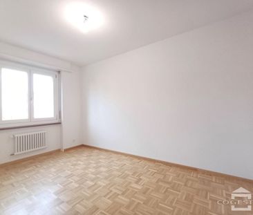 Dans un quartier calme, appartement de 3 pièces au 2ème étage - Photo 4