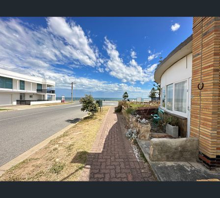 2/14 Seaview Road, West Beach, SA 5024 - Photo 1