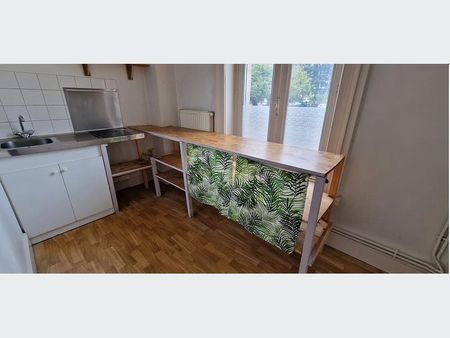 Appartement à Louer à LILLE 900 € - Photo 4