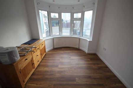 Victor Road, Harrow, HA2 - Photo 2