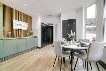 1 bedroom in a house share to rent - Photo 2