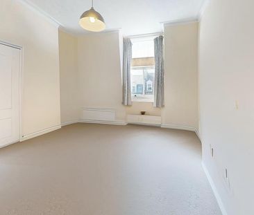 Studio to rent - Photo 6