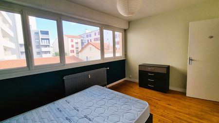A LOUER - Appartement meublé à Clermont-Ferrand - 110 rue Anatole France - 2 pièce(s) 44 m2 - Photo 3