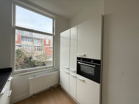 Appartement te huur: Van Slingelandtstraat 136 2582 XT Den Haag - Photo 4
