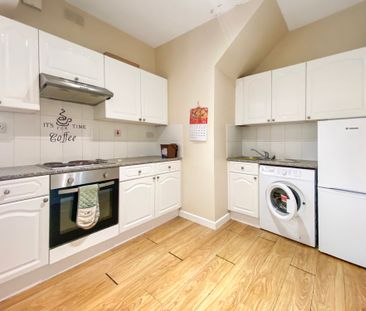 Flat 2 294 Newport Road, Cardiff CF24 1RS - Photo 4