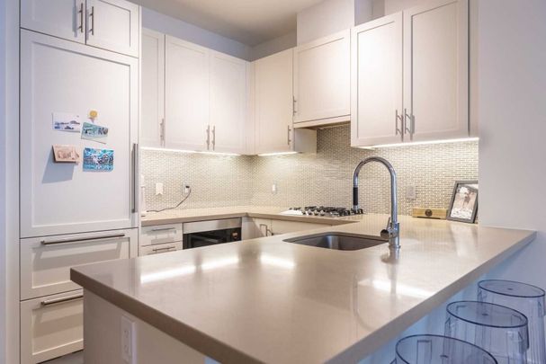 For Lease - 39 Queens Quay Unit# 321, Toronto, Ontario - Photo 1