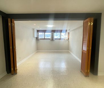 For Lease - 115 Poynter Drive Unit# Lower, Toronto, Ontario - Photo 6